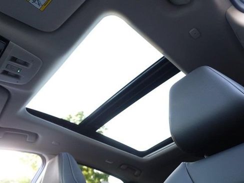 Certified 2025 Nissan Murano SL AWD/4WD image 9