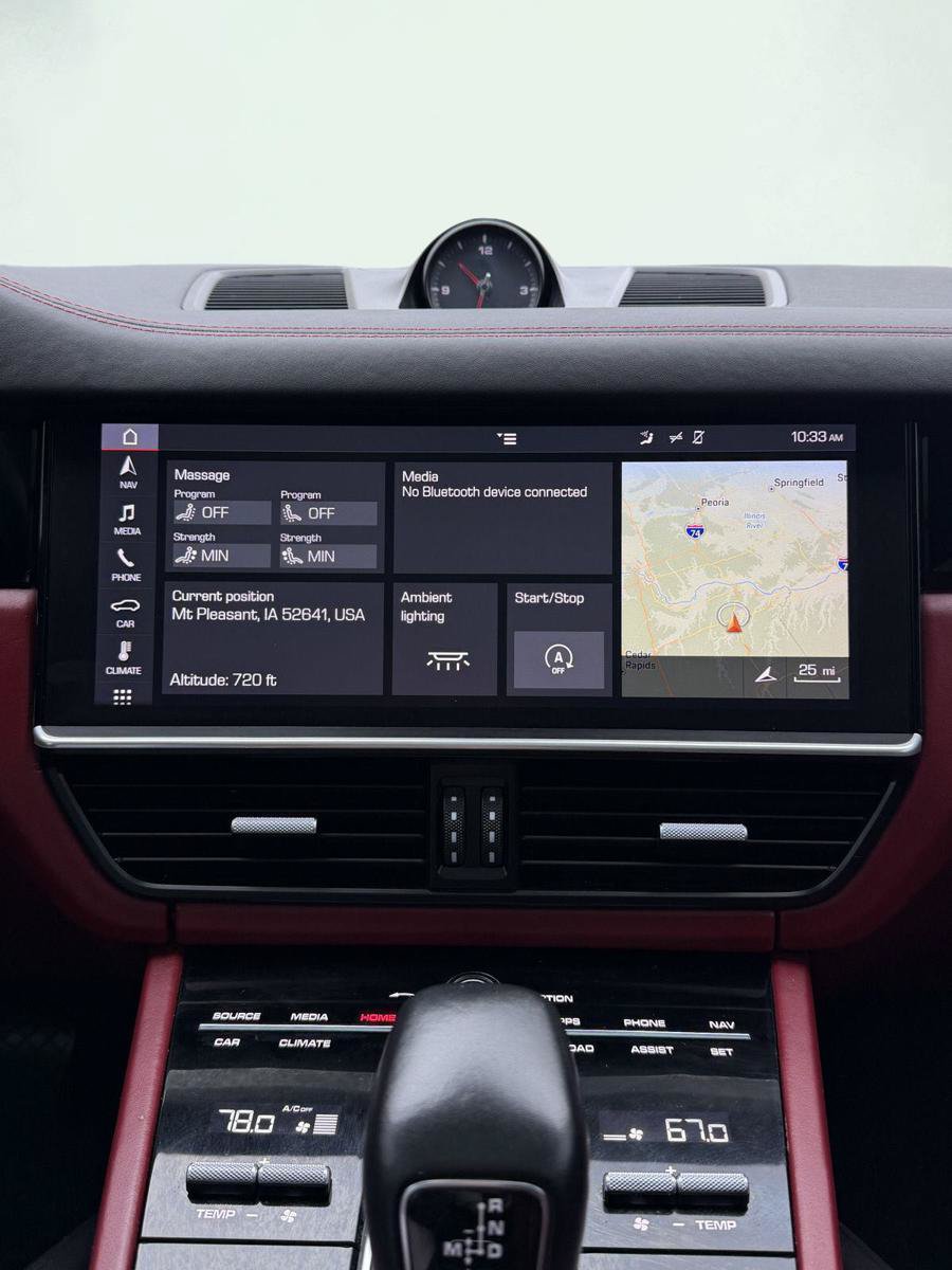 Used 2019 Porsche Cayenne AWD/4WD image 19