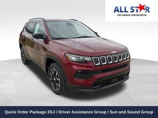 Used 2022 Jeep Compass Latitude w/ Sun and Sound Group 360° Tour