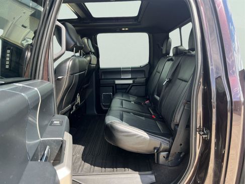 Used 2020 Ford F150 Lariat w/ Equipment Group 502A Luxury AWD/4WD image 18