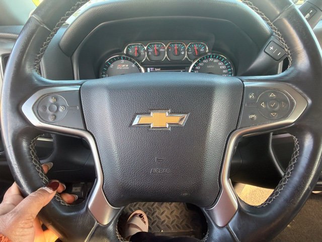 Used 2015 Chevrolet Silverado 1500 LT w/ LT Convenience Package AWD/4WD image 8