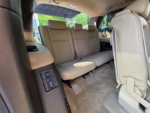 Used 2011 Toyota Sequoia Limited image 54