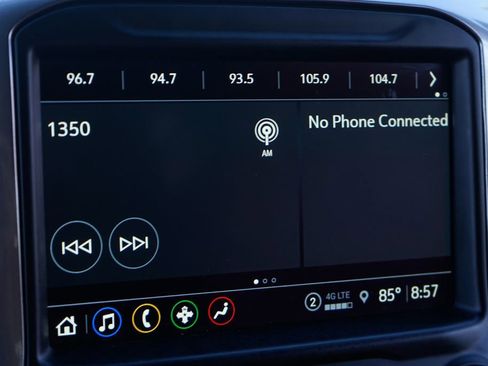 Used 2021 Chevrolet Silverado 1500 LT Trail Boss w/ Convenience Package II AWD/4WD image 21