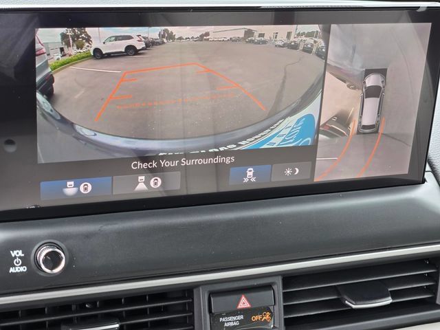New 2026 Honda Pilot Touring image 9