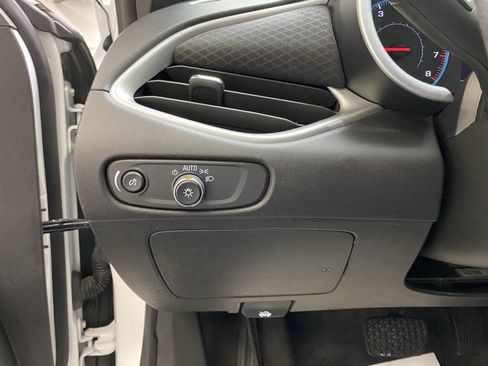 Used 2023 Chevrolet Malibu LT image 32