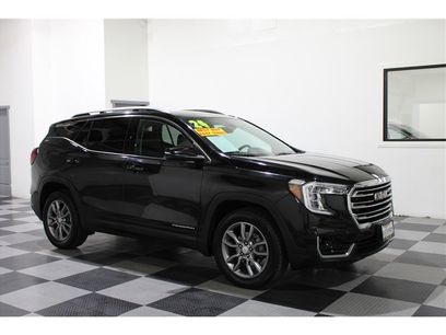 Used 2024 GMC Terrain SLT