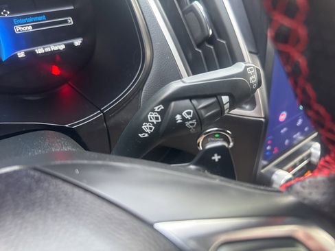 Used 2023 Ford Edge ST-Line w/ Class II Trailer Tow Package image 27