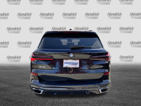 Certified 2024 BMW X5 xDrive40i w/ M Sport Package image 9