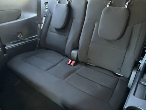 Certified 2022 Ford Explorer XLT w/ Class IV Trailer Tow Package image 16