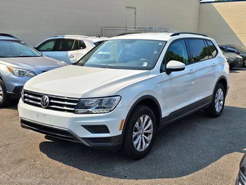 Used 2020 Volkswagen Tiguan S AWD/4WD image 3