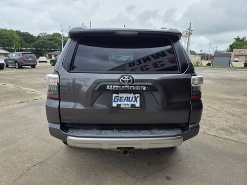Used 2019 Toyota 4Runner TRD Off-Road Premium AWD/4WD image 5