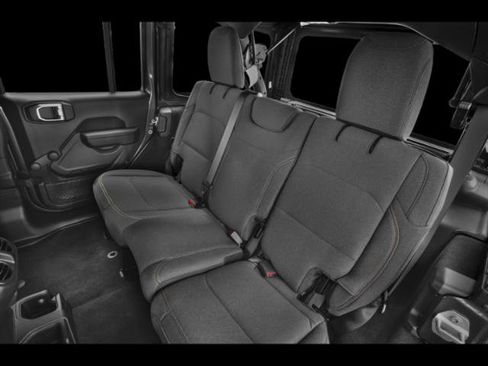 Certified 2026 Jeep Wrangler Unlimited Sahara AWD/4WD image 10