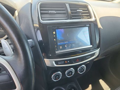Used 2015 Mitsubishi Outlander Sport SE AWD/4WD image 22