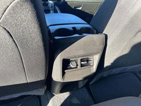 Used 2024 Chevrolet Colorado W/T w/ WT Convenience Package image 18