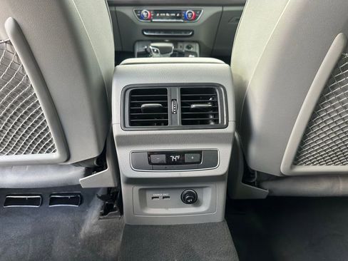 Used 2025 Audi Q5 2.0T Premium Plus w/ Premium Plus Package image 25