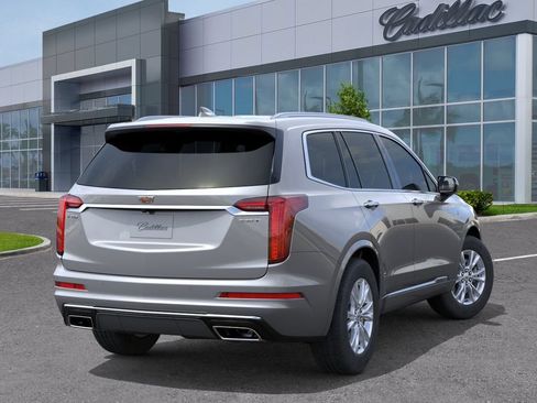 New 2025 Cadillac XT6 Luxury FWD image 5