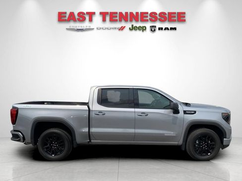 Used 2025 GMC Sierra 1500 Elevation image 2