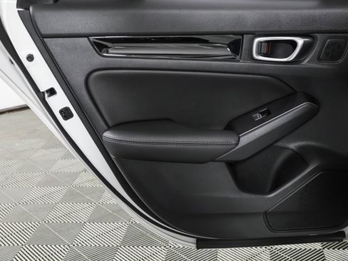 Used 2024 Honda Civic Touring image 38