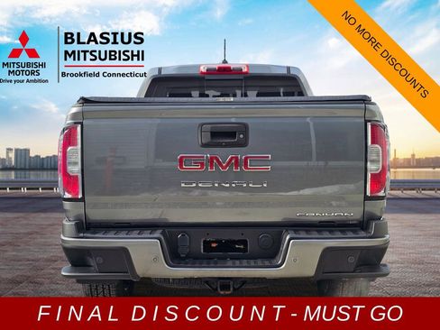Used 2021 GMC Canyon Denali image 8