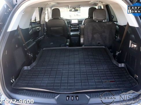 Used 2022 Ford Explorer Limited w/ Equipment Group 301A image 15