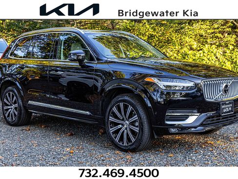 Used 2024 Volvo XC90 B5 Plus image 1