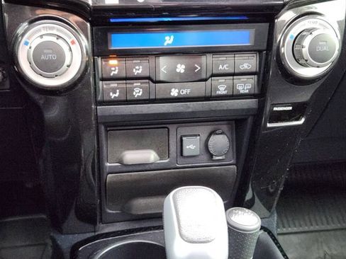 Used 2020 Toyota 4Runner TRD Pro AWD/4WD image 30