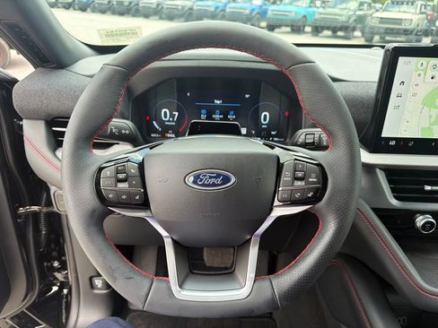 Certified 2026 Ford Explorer ST-Line RWD image 21