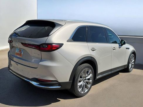 Used 2024 MAZDA CX-90 3.3 Turbo w/ Premium Package image 3