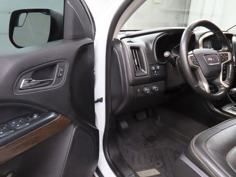 Used 2020 GMC Canyon Denali AWD/4WD image 47