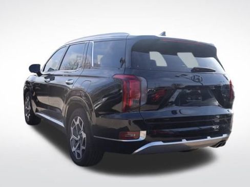Used 2022 Hyundai Palisade Calligraphy image 11