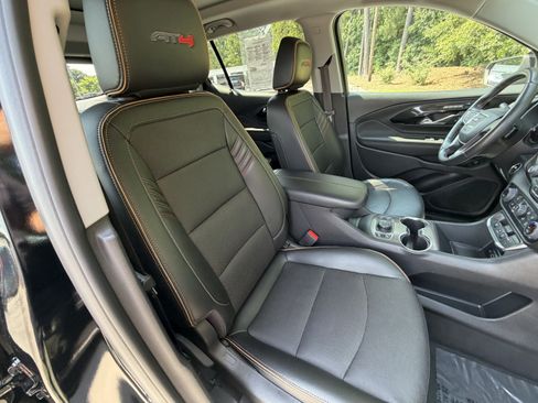 Used 2022 GMC Terrain AT4 AWD/4WD image 18