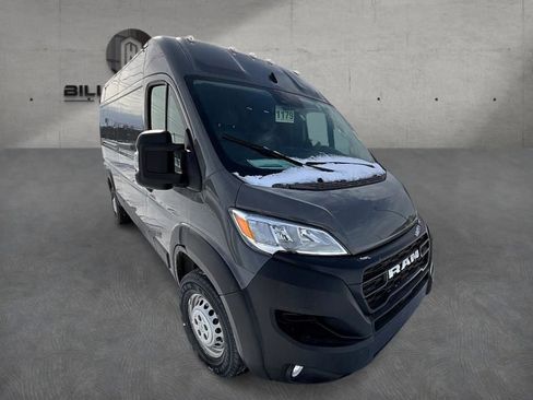 New 2026 RAM ProMaster 2500 w/ Convenience Group FWD image 3