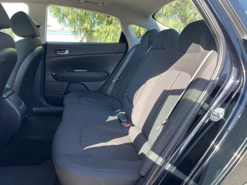Used 2019 Kia Optima LX FWD image 19