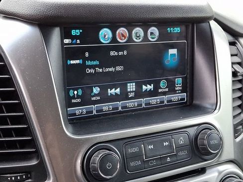 Used 2019 Chevrolet Suburban LT RWD image 19