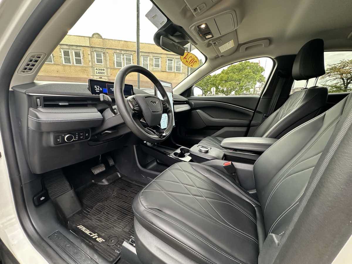 Used 2024 Ford Mustang Mach-E Select w/ Comfort Package Lite RWD image 10