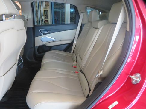 Used 2020 Acura RDX w/ Advance Package FWD image 19