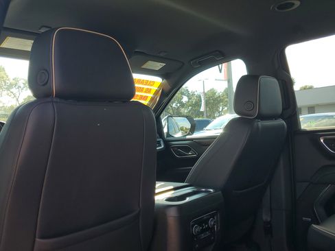 Used 2023 Chevrolet Tahoe Premier image 12