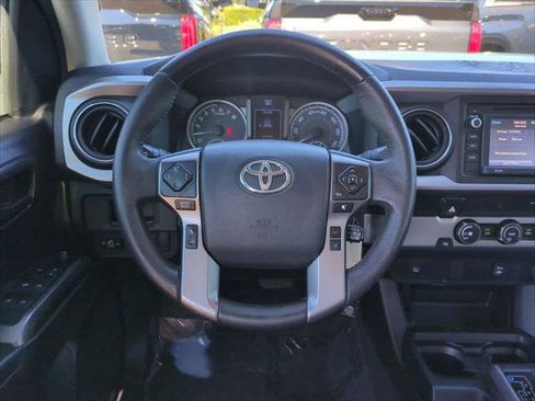 Certified 2019 Toyota Tacoma SR5 image 15