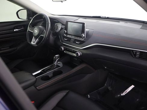 Used 2022 Nissan Altima 2.0 SR image 27