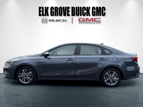 Used 2023 Kia Forte LXS w/ LXS Technology Package FWD image 7
