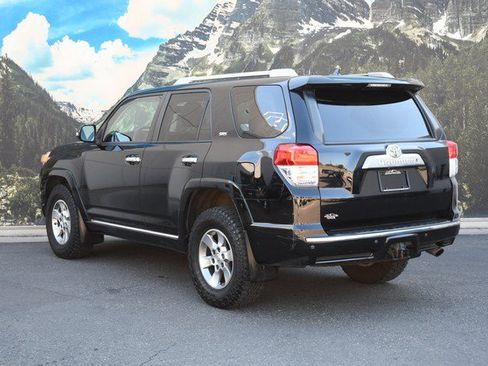 Used 2011 Toyota 4Runner SR5 w/ Premium Pkg w/Leather AWD/4WD image 9