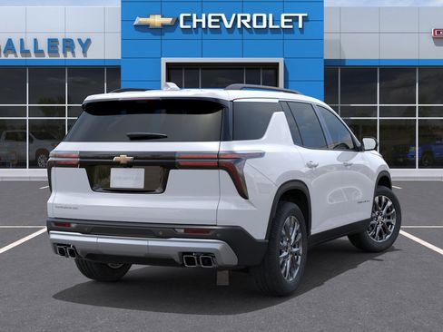 New 2026 Chevrolet Traverse LT FWD image 4