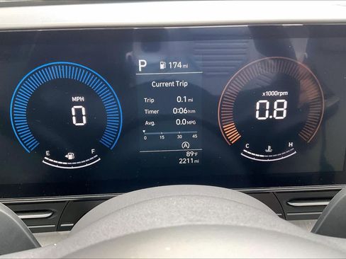 Used 2026 Hyundai Kona SE FWD image 25