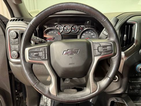 Used 2021 Chevrolet Silverado 1500 LT Trail Boss w/ Convenience Package II AWD/4WD image 23