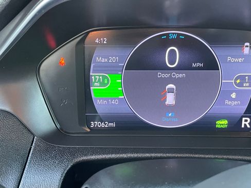 Used 2023 Chevrolet Bolt LT w/ Driver Confidence Package image 18