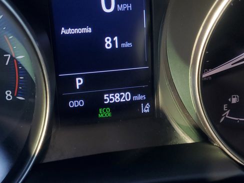 Used 2020 Toyota C-HR LE image 23