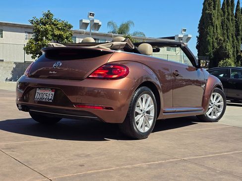 Used 2017 Volkswagen Beetle 1.8T SE FWD image 12