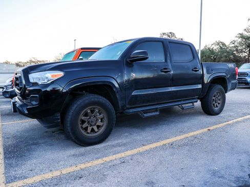 Certified 2023 Toyota Tacoma SR image 3