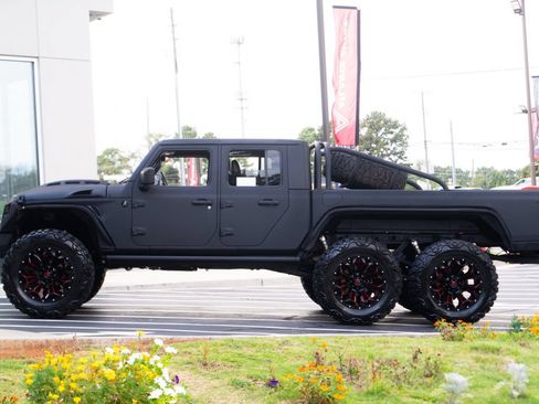 Used 2020 Jeep Gladiator Rubicon AWD/4WD image 23