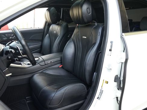 Used 2017 Mercedes-Benz S 63 AMG 4MATIC Sedan image 3
